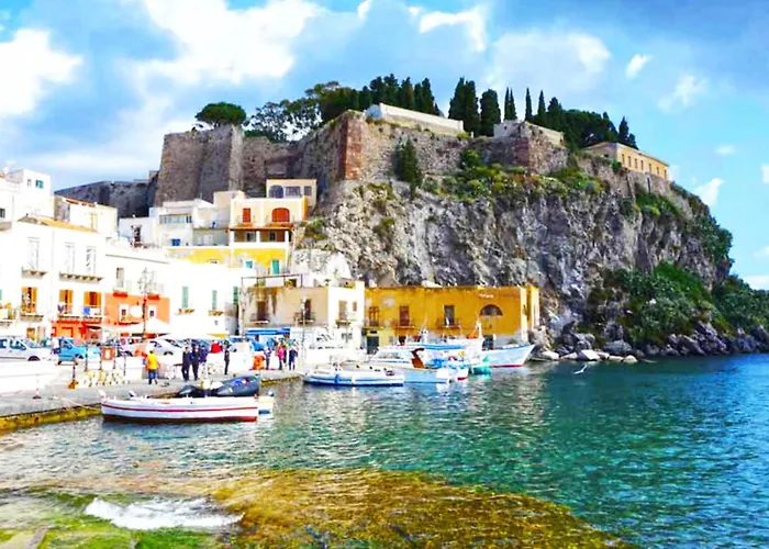 Da Federica Baia Porto Delle Genti * Città di Lipari